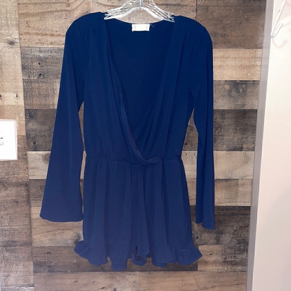 ✨Altar’d State Navy Blue Long Sleeve Romper
